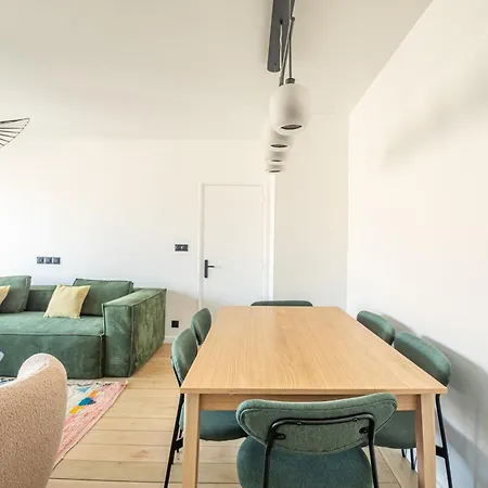 Tour Eiffel Grenelle Apartment *