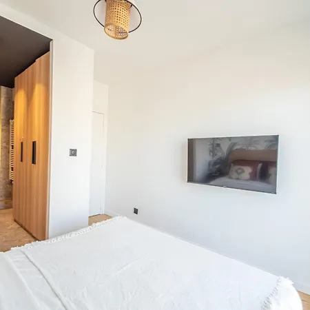 Apartment Tour Eiffel Grenelle Paris