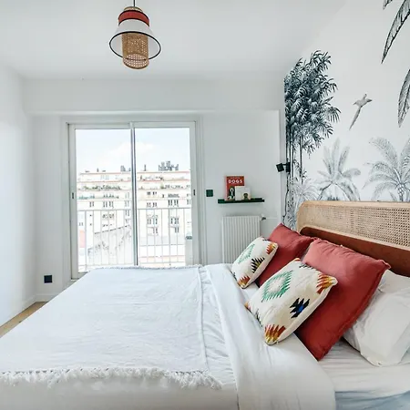 Apartment Tour Eiffel Grenelle
